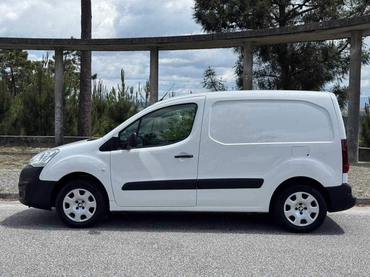 peugeot-partner-2018-diesel-1560cc
