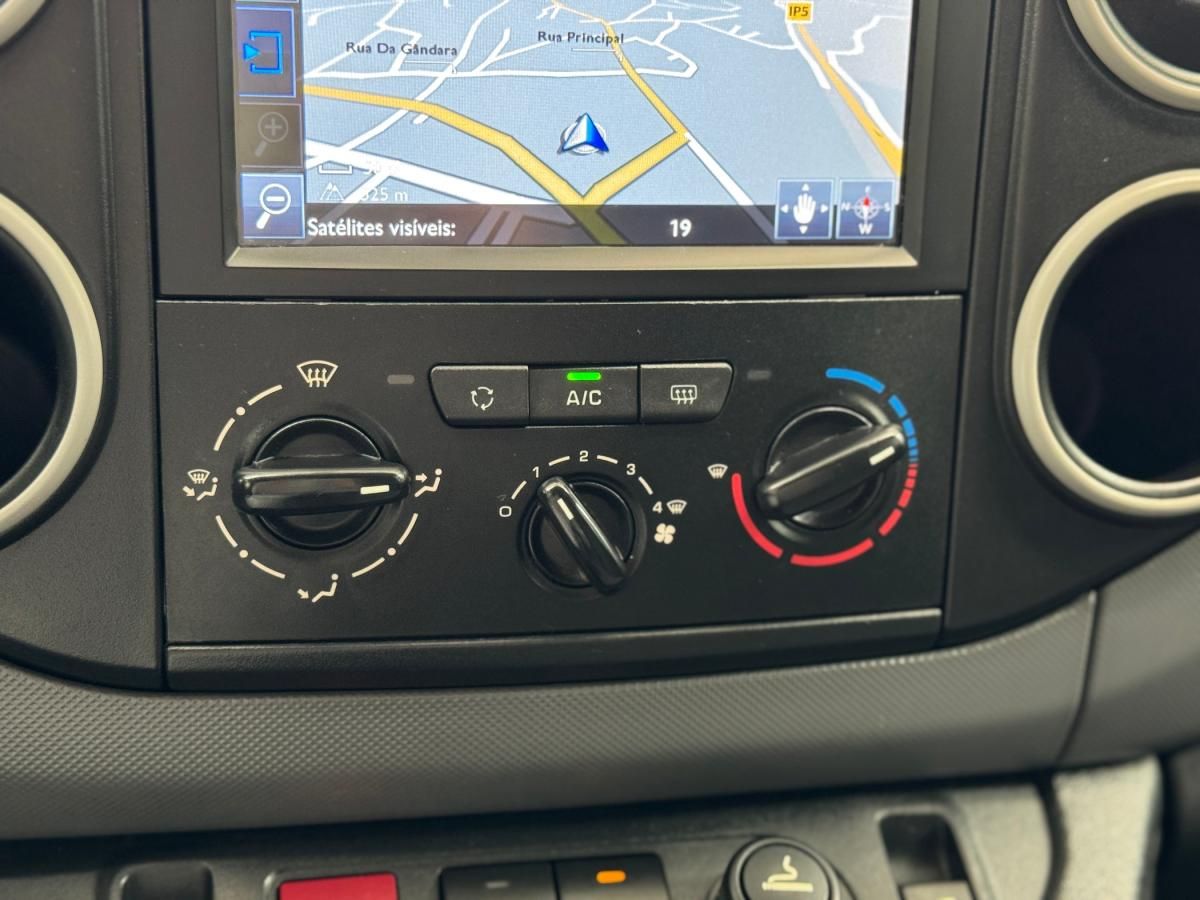 peugeot-partner-2018-diesel-1560cc