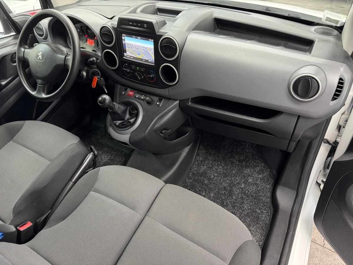 peugeot-partner-2018-diesel-1560cc