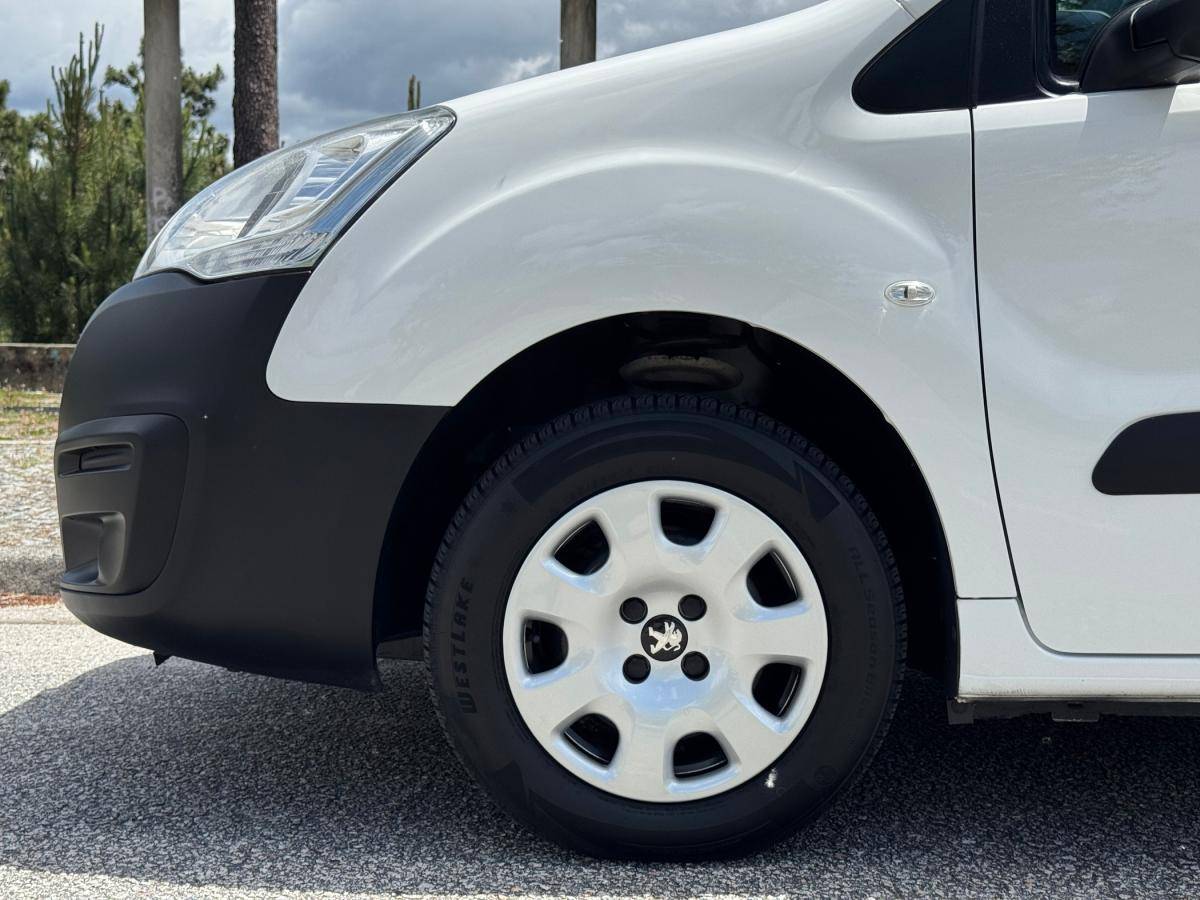 peugeot-partner-2018-diesel-1560cc