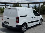 peugeot-partner-2018-diesel-1560cc