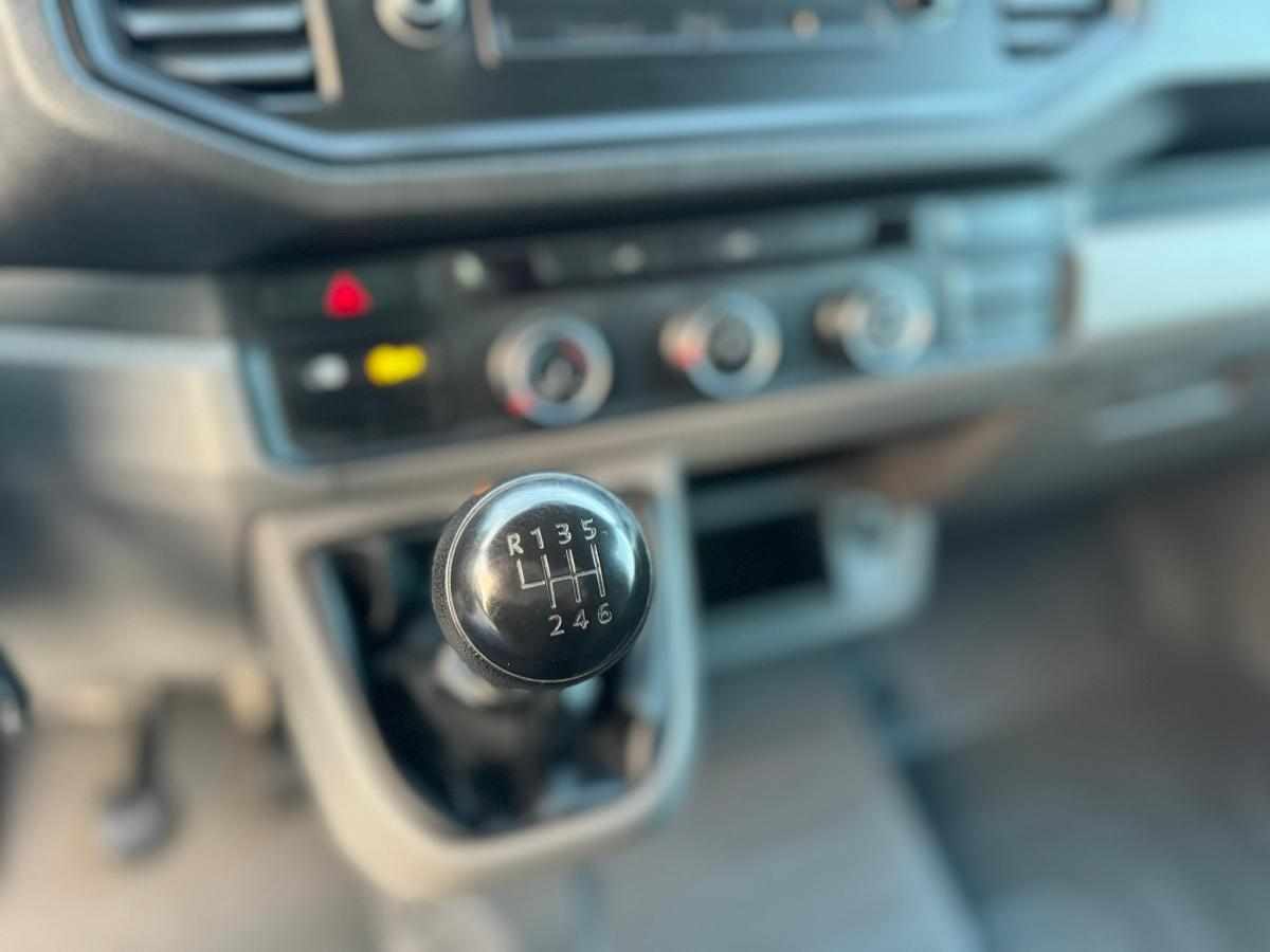 volkswagen-crafter-2017-diesel-1968cc