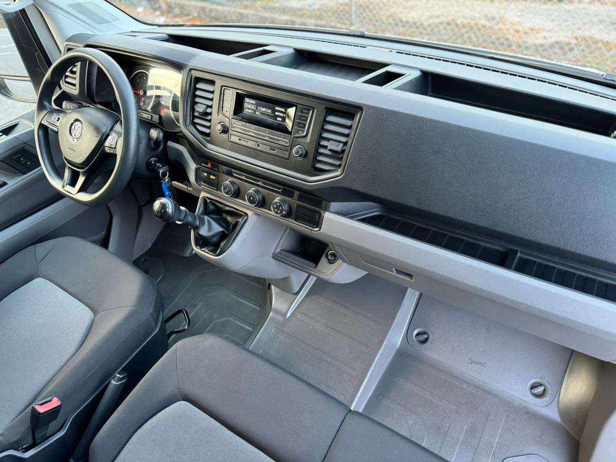 volkswagen-crafter-2017-diesel-1968cc