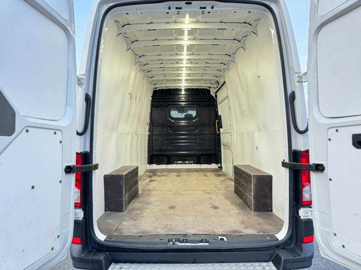 volkswagen-crafter-2017-diesel-1968cc