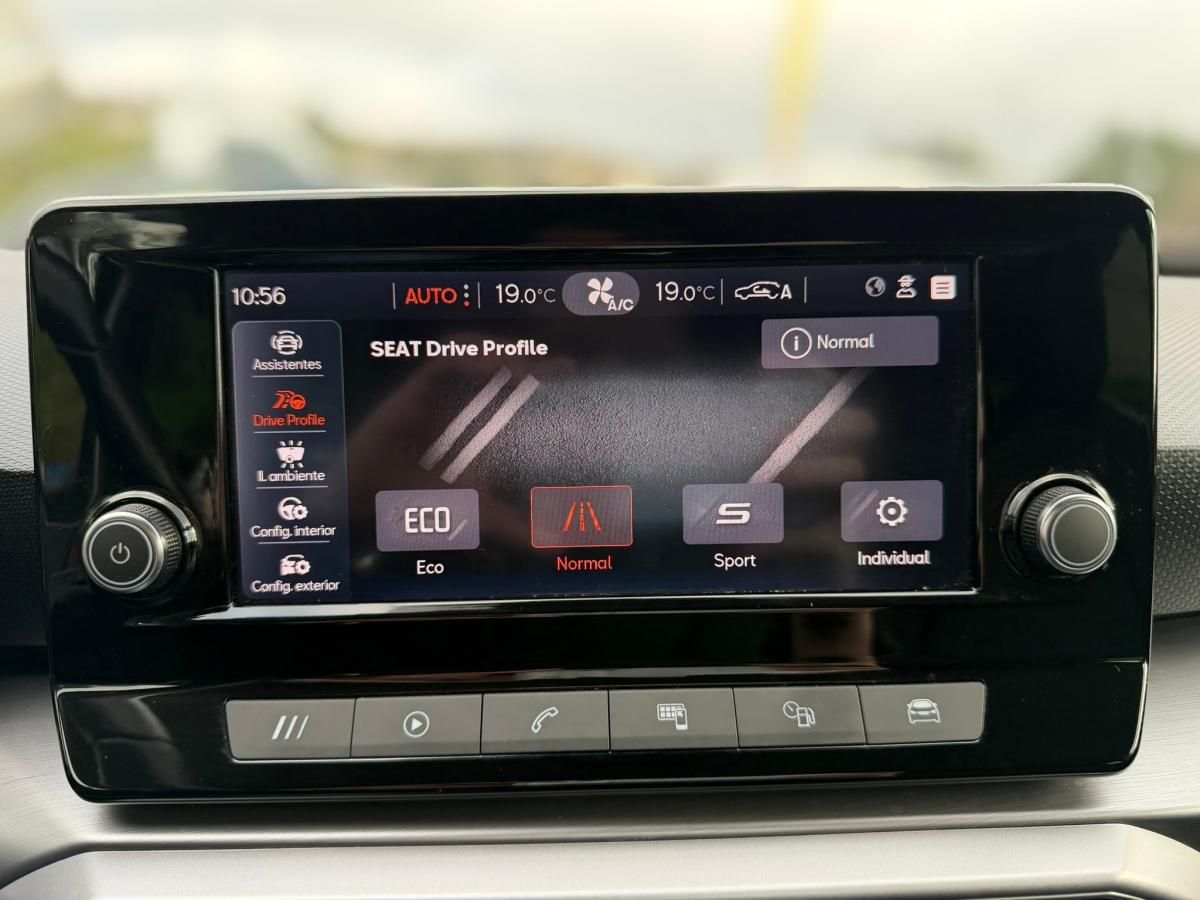 seat-leon-2022-gasolina-999cc
