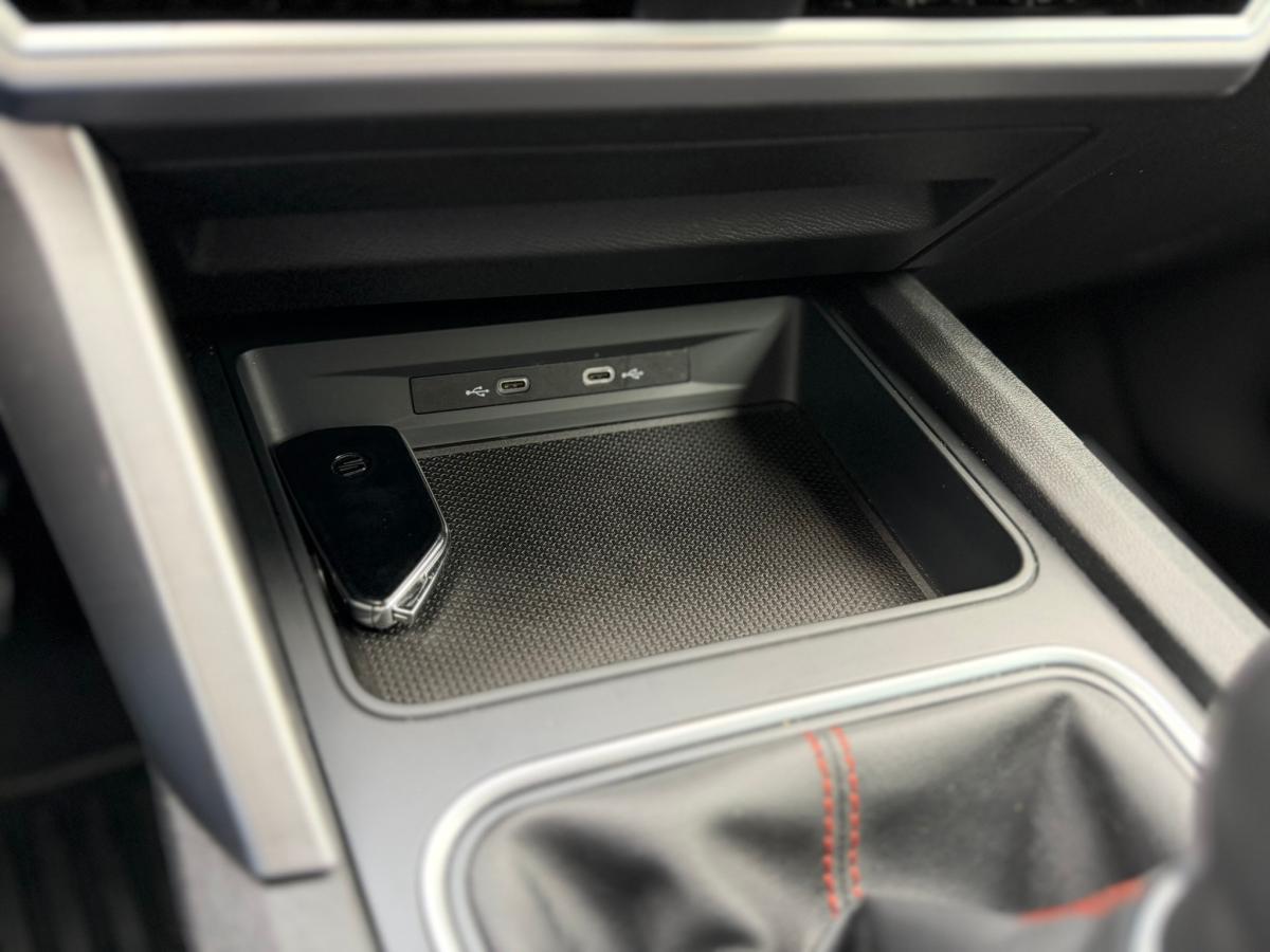 seat-leon-2022-gasolina-999cc