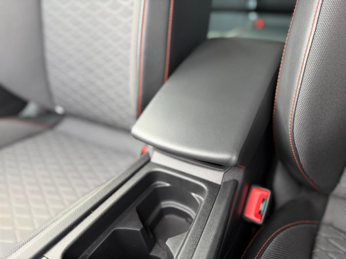 seat-leon-2022-gasolina-999cc