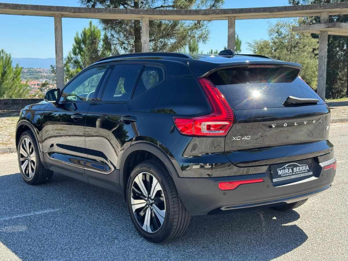 volvo-xc40-2023-hibrido-a-gasolina-1477cc