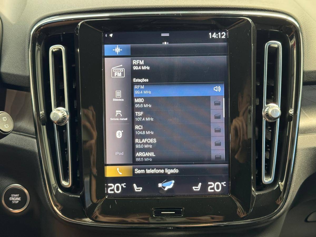 volvo-xc40-2023-hibrido-a-gasolina-1477cc