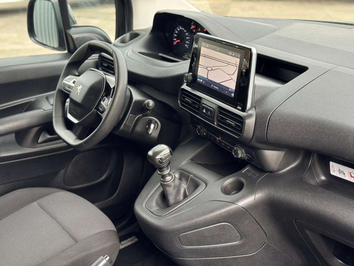 peugeot-partner-2022-diesel-1499cc