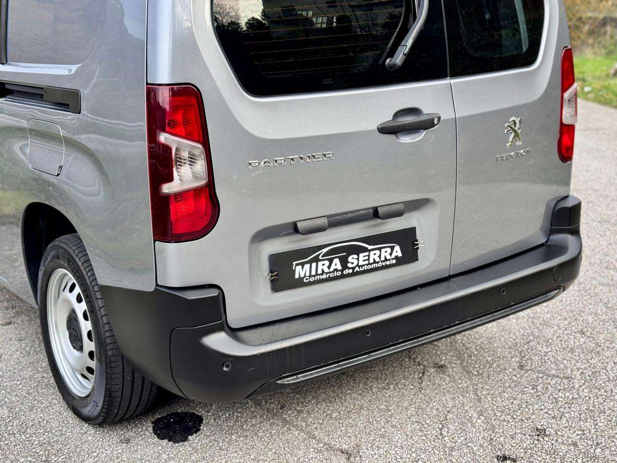 peugeot-partner-2022-diesel-1499cc