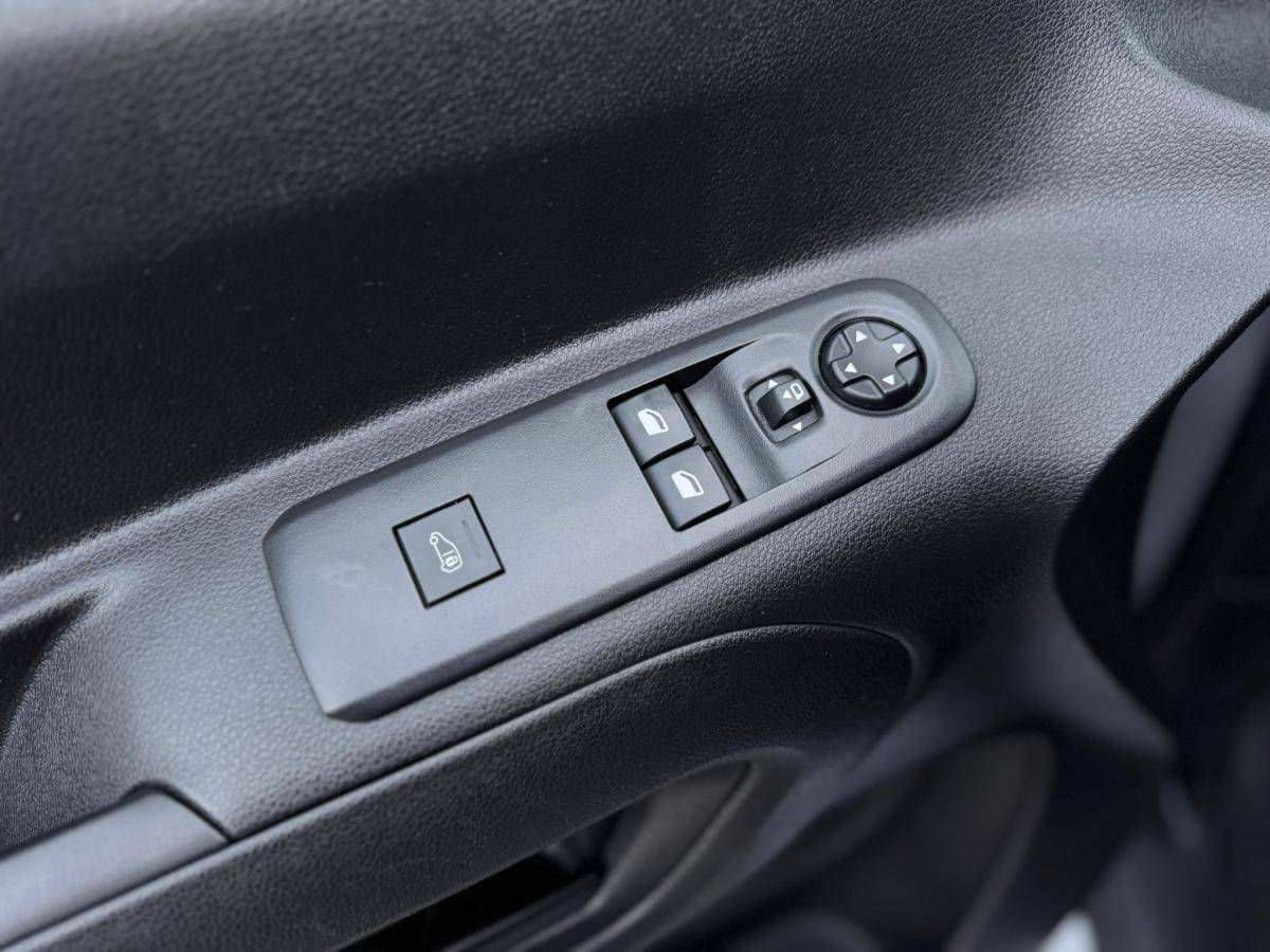 peugeot-partner-2022-diesel-1499cc