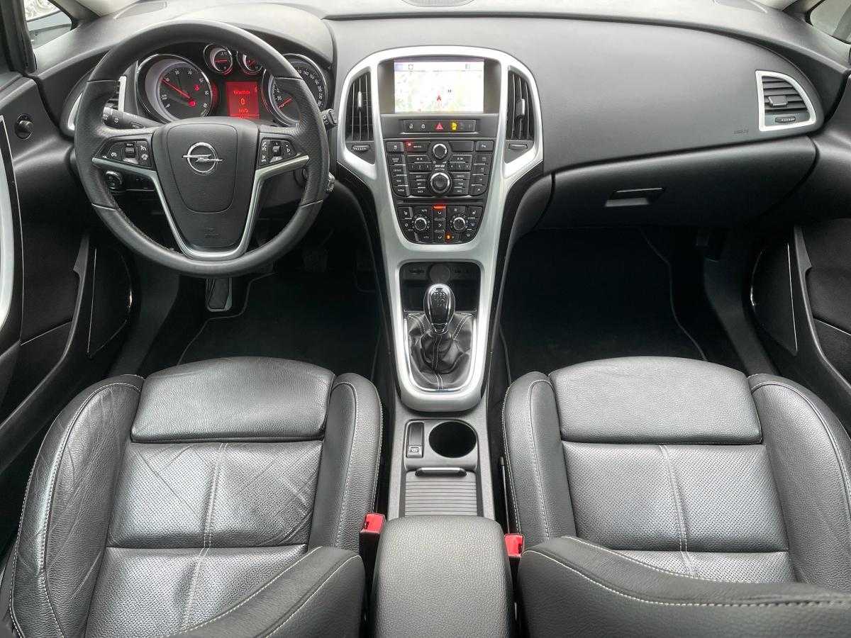 opel-astra-gtc-2011-diesel-1956cc