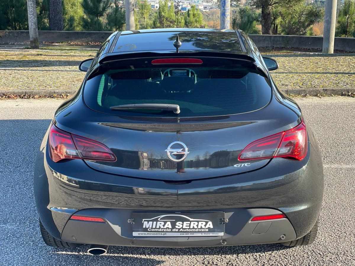 opel-astra-gtc-2011-diesel-1956cc