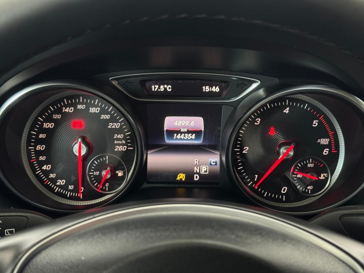 mercedes-benz-gla-2017-diesel-1461cc