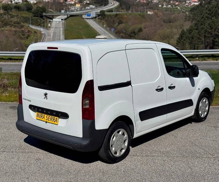 peugeot-partner-2011-diesel-1560cc