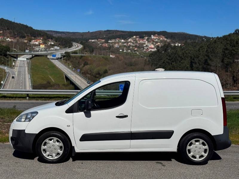 peugeot-partner-2011-diesel-1560cc