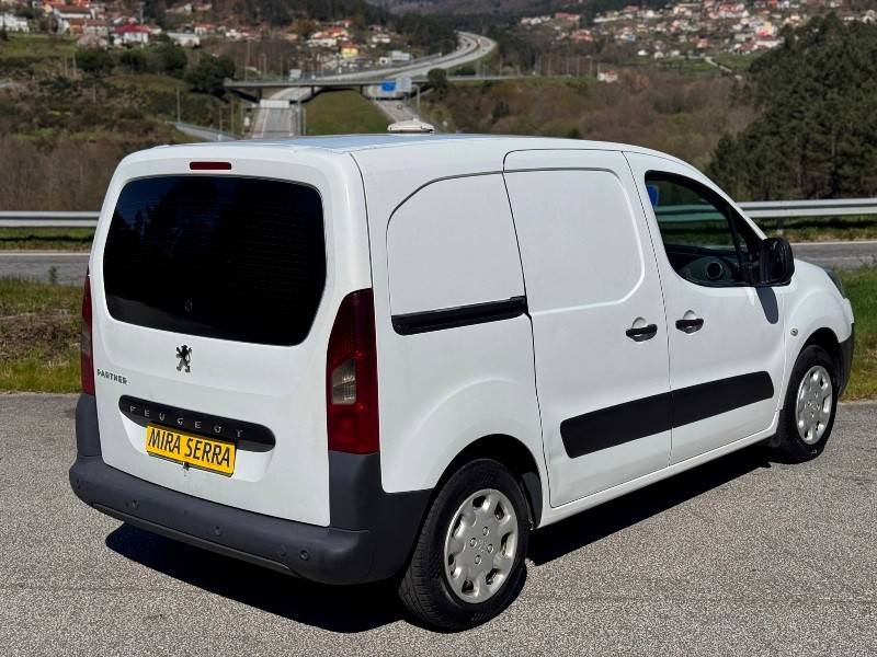 peugeot-partner-2011-diesel-1560cc
