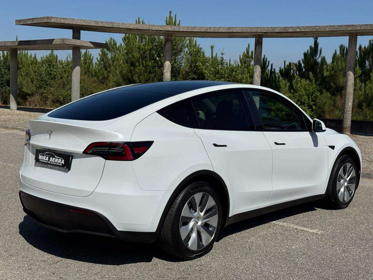 tesla-model-y-2024-eletrico-0cc