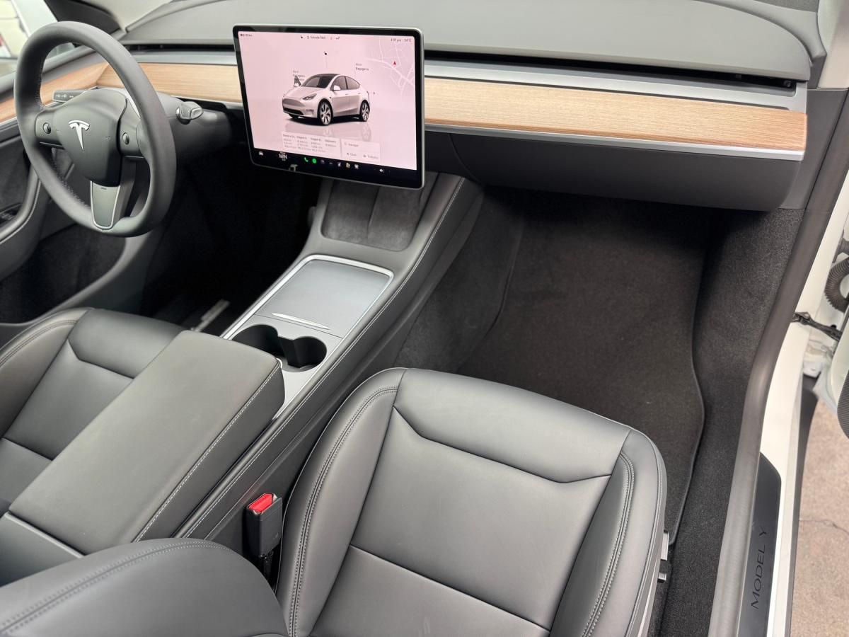 tesla-model-y-2024-eletrico-0cc