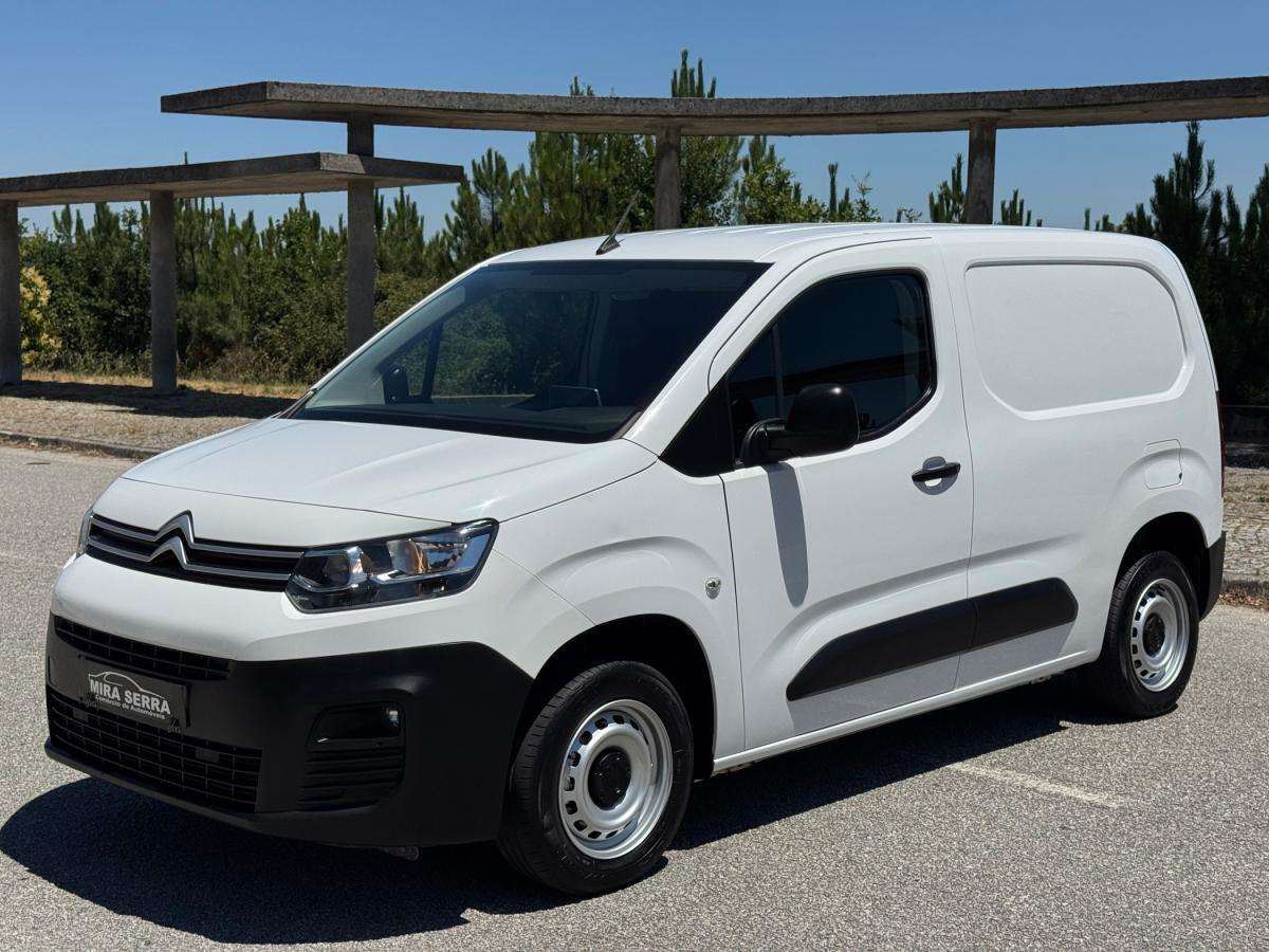 citroen-berlingo-2021-diesel-1499cc