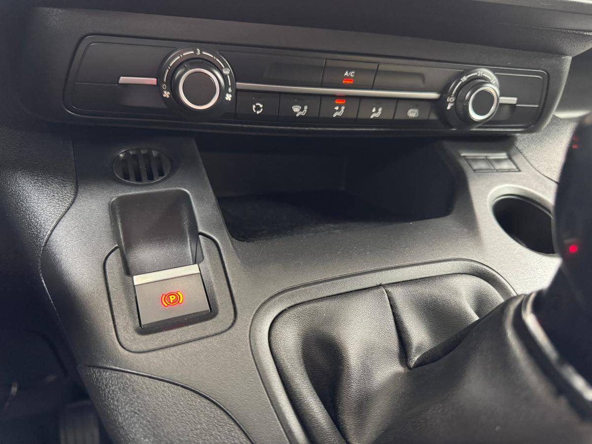 citroen-berlingo-2021-diesel-1499cc
