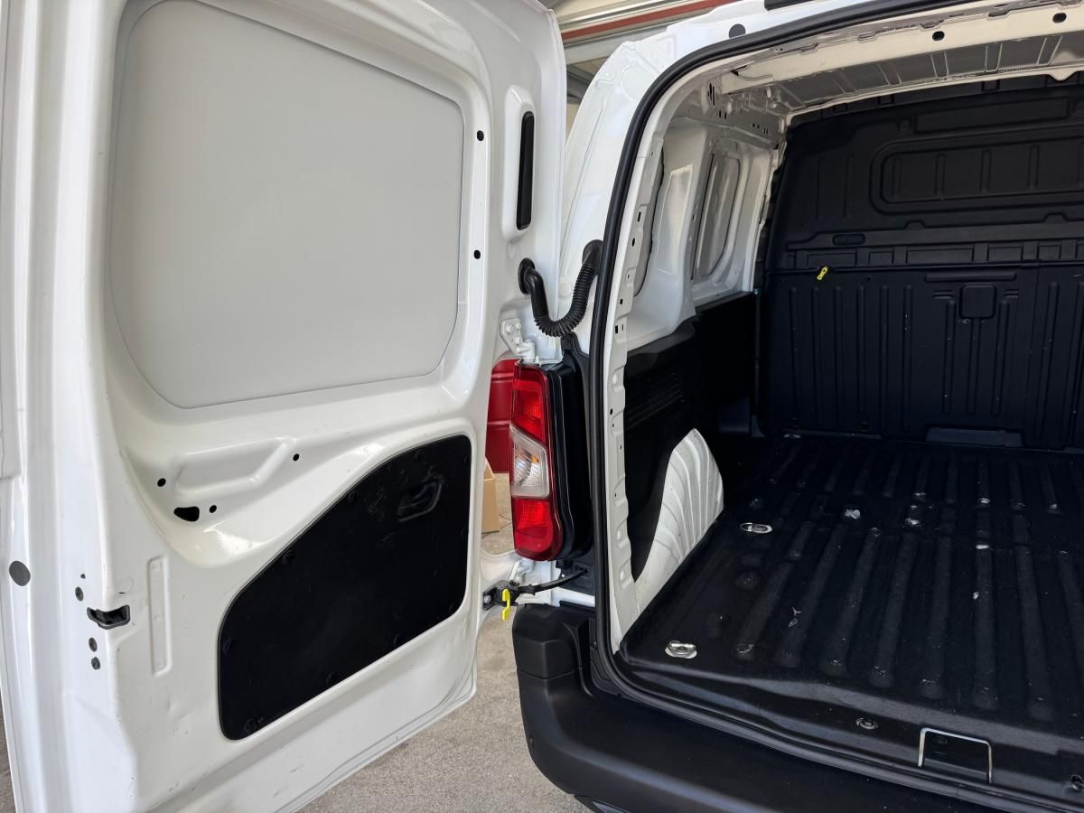 citroen-berlingo-2021-diesel-1499cc
