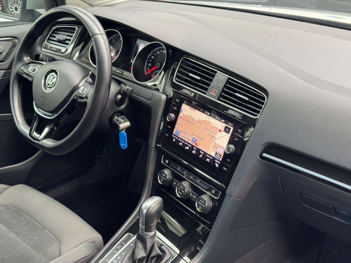 volkswagen-golf-2017-diesel-1598cc