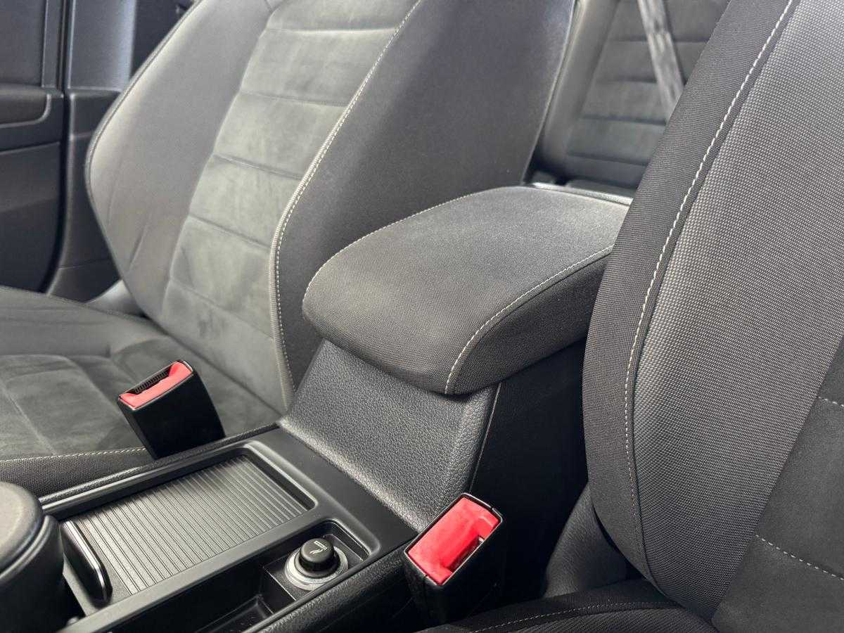 volkswagen-golf-2017-diesel-1598cc
