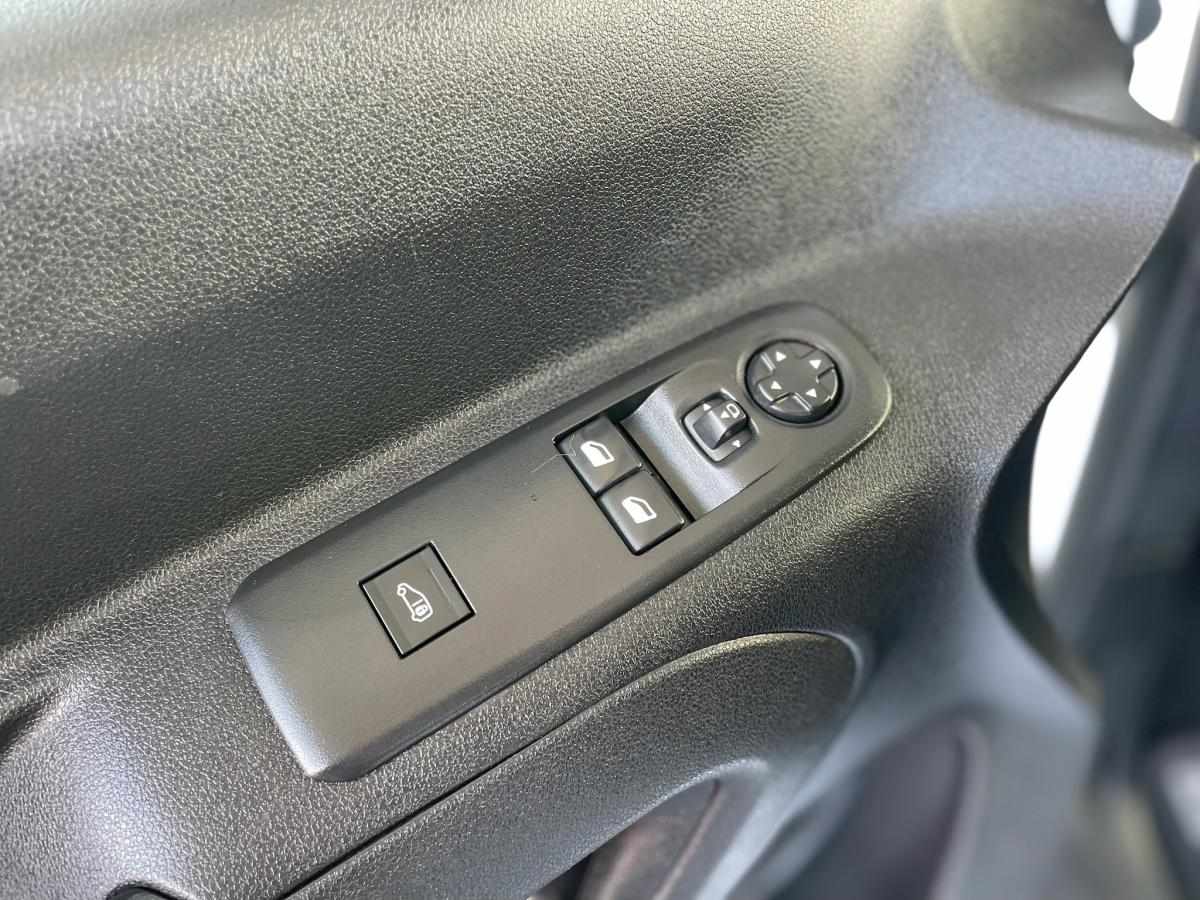 peugeot-partner-2020-diesel-1499cc