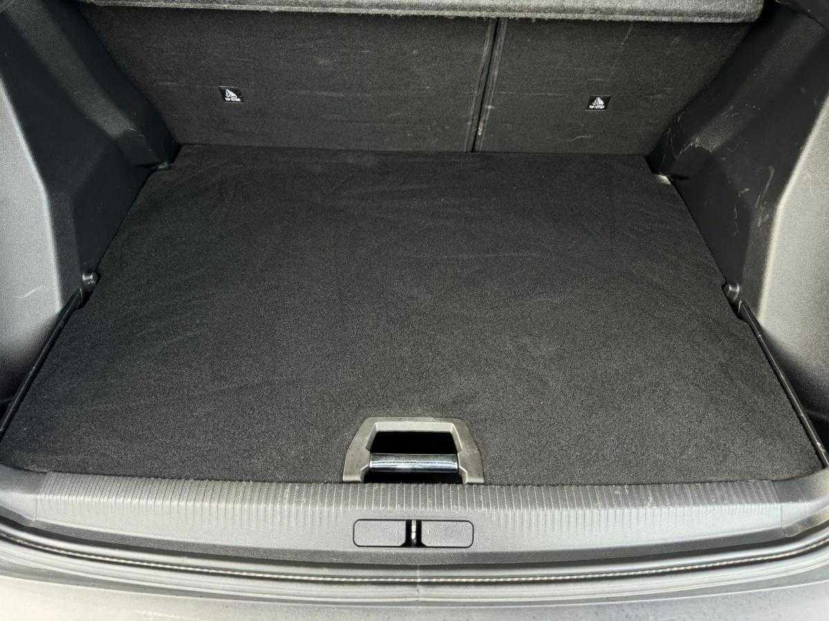 peugeot-2008-2020-diesel-1499cc