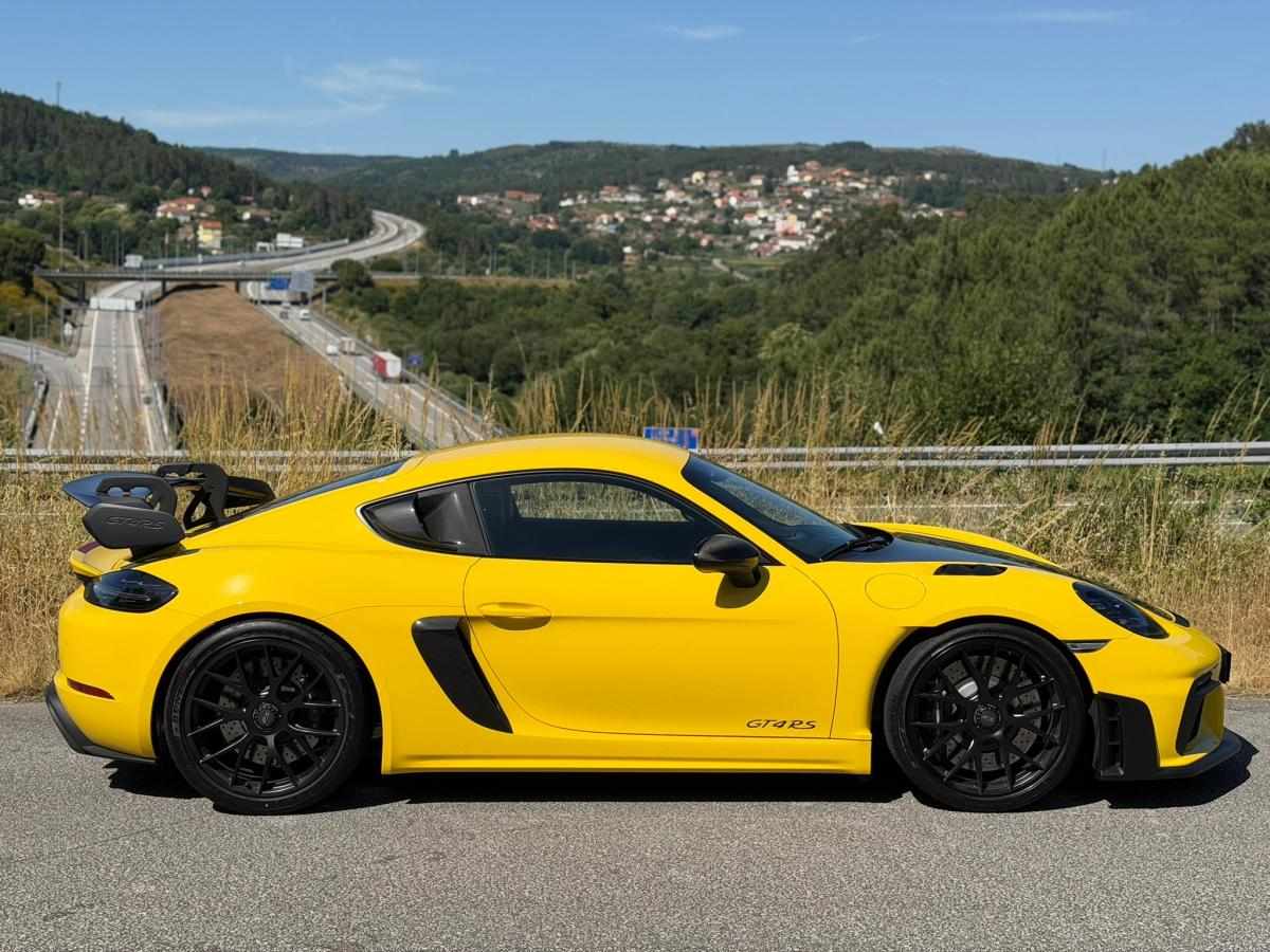 porsche-718-2023-gasolina-3996cc