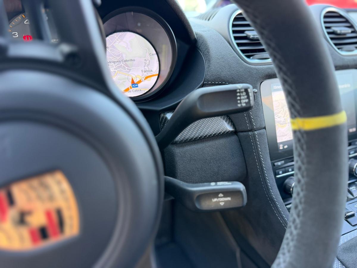 porsche-718-2023-gasolina-3996cc