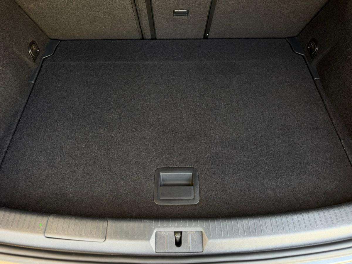 volkswagen-golf-2015-diesel-1968cc