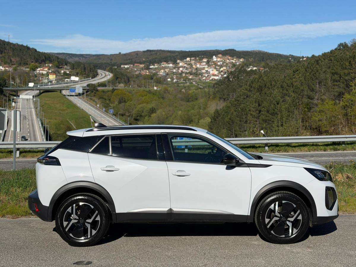 peugeot-2008-2021-gasolina-1199cc