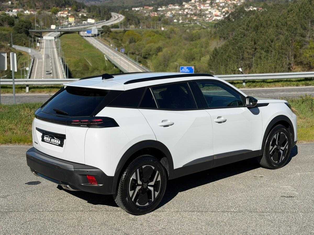 peugeot-2008-2021-gasolina-1199cc