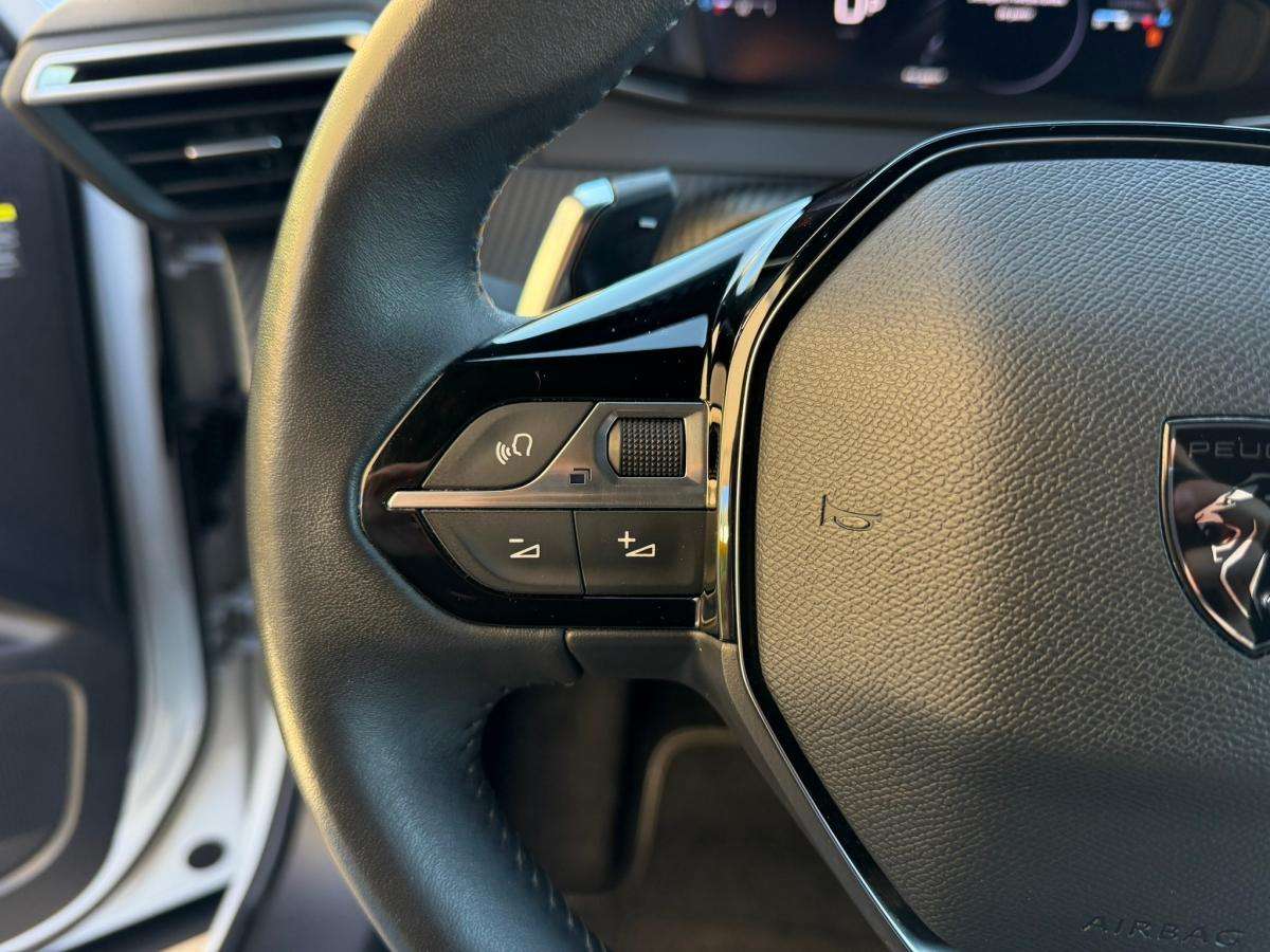 peugeot-2008-2021-gasolina-1199cc