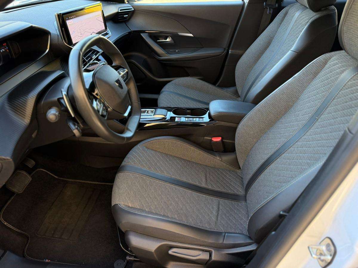 peugeot-2008-2021-gasolina-1199cc