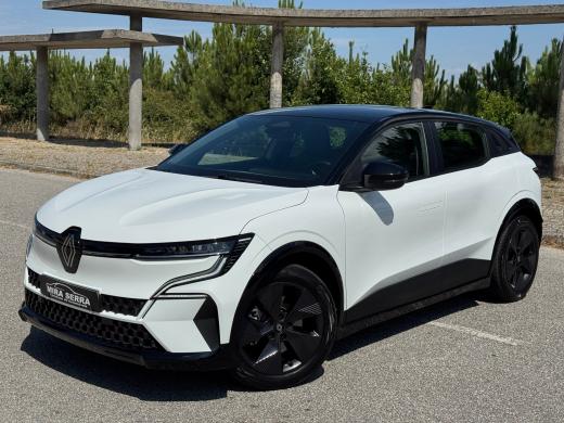 renault-megane-2024-eletrico-0cc
