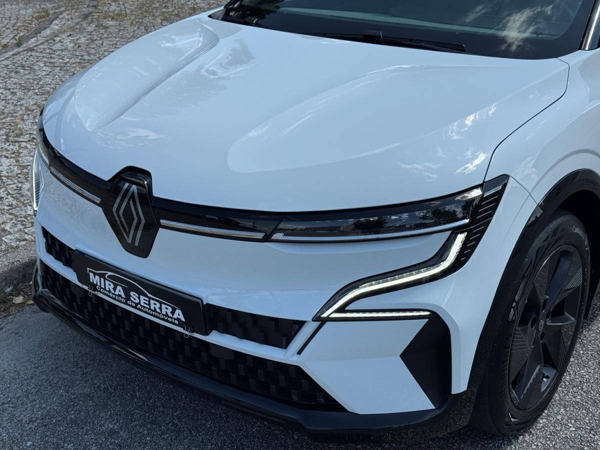 renault-megane-2024-eletrico-0cc