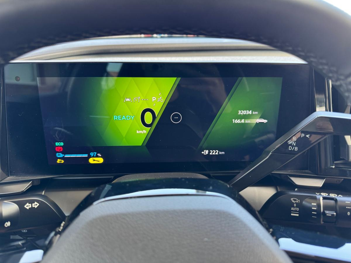 renault-megane-2024-eletrico-0cc