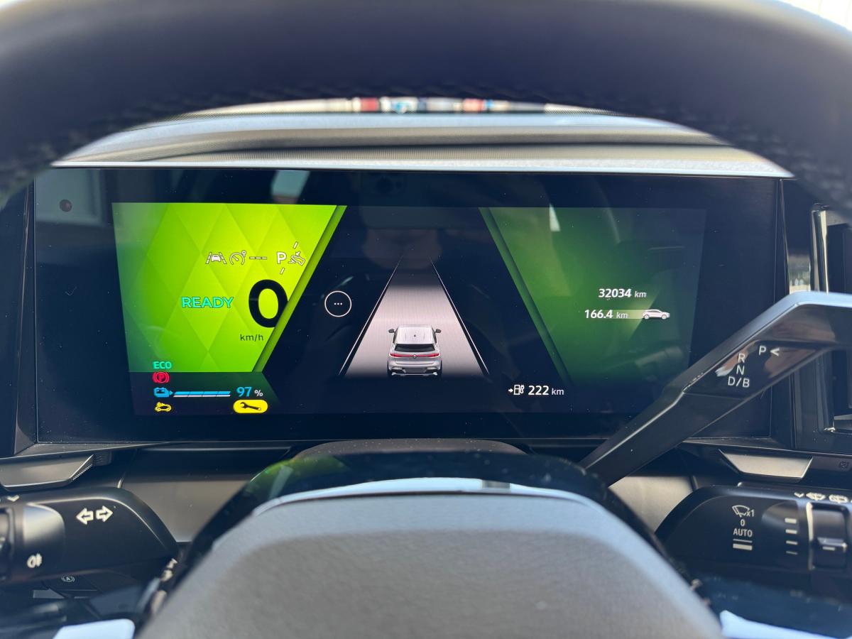 renault-megane-2024-eletrico-0cc