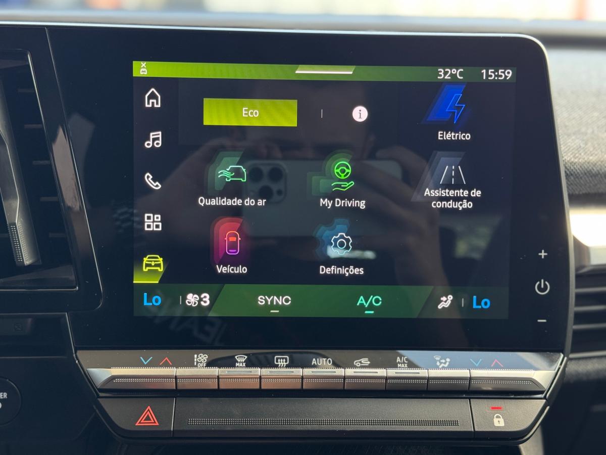 renault-megane-2024-eletrico-0cc