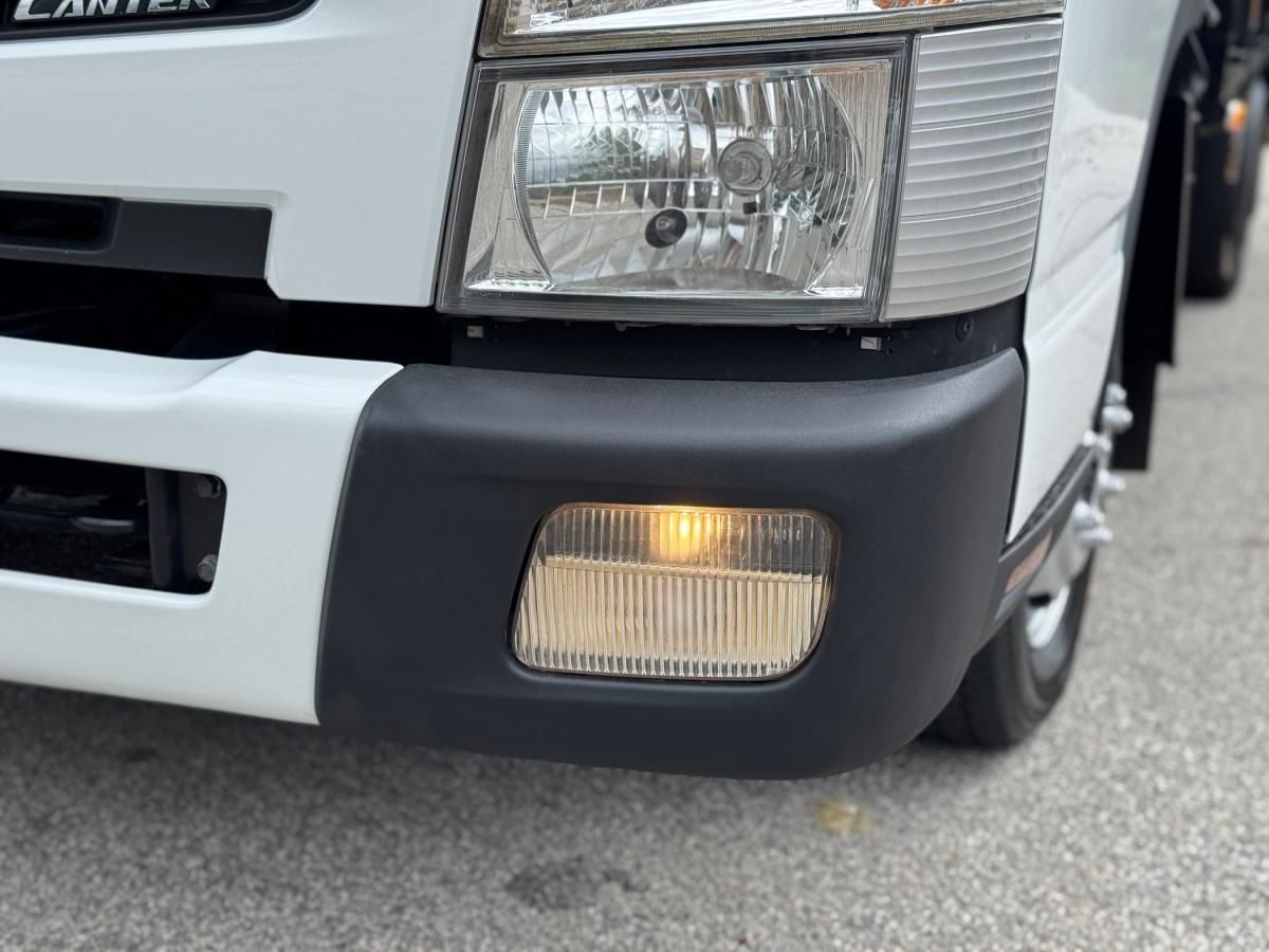 mitsubishi-canter-2019-diesel-2998cc