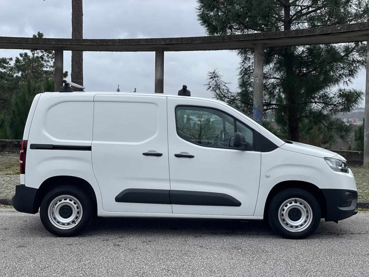toyota-proace-2022-diesel-1499cc