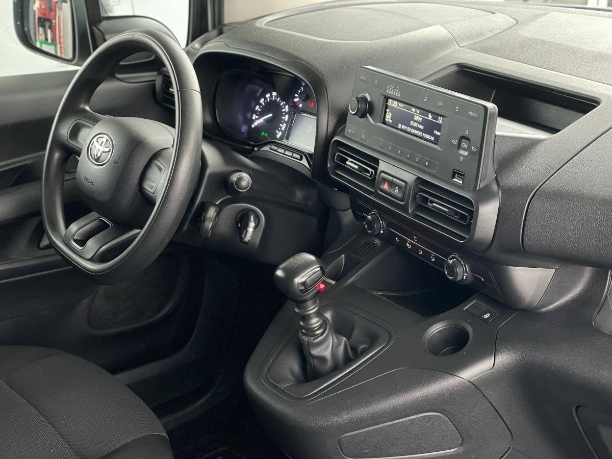 toyota-proace-2022-diesel-1499cc