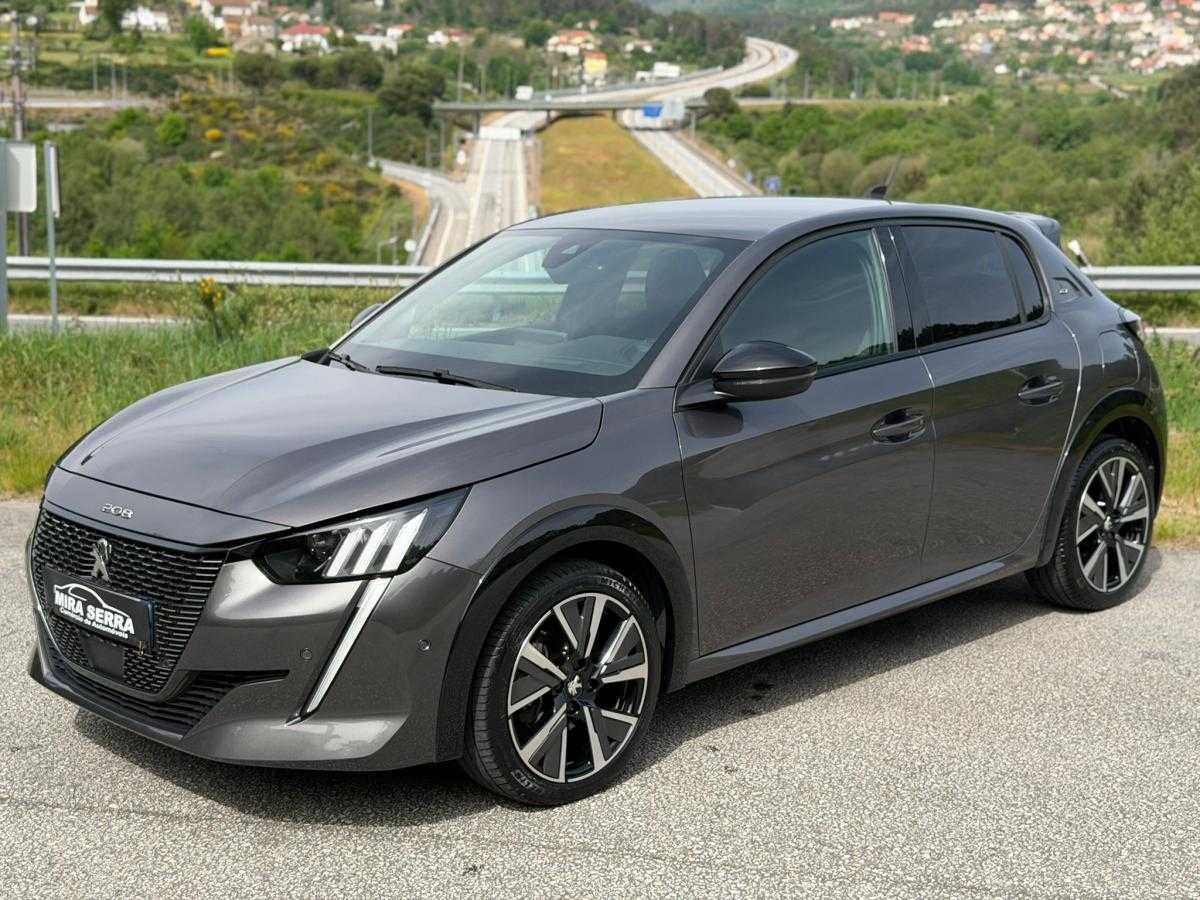 peugeot-208-2022-gasolina-1199cc
