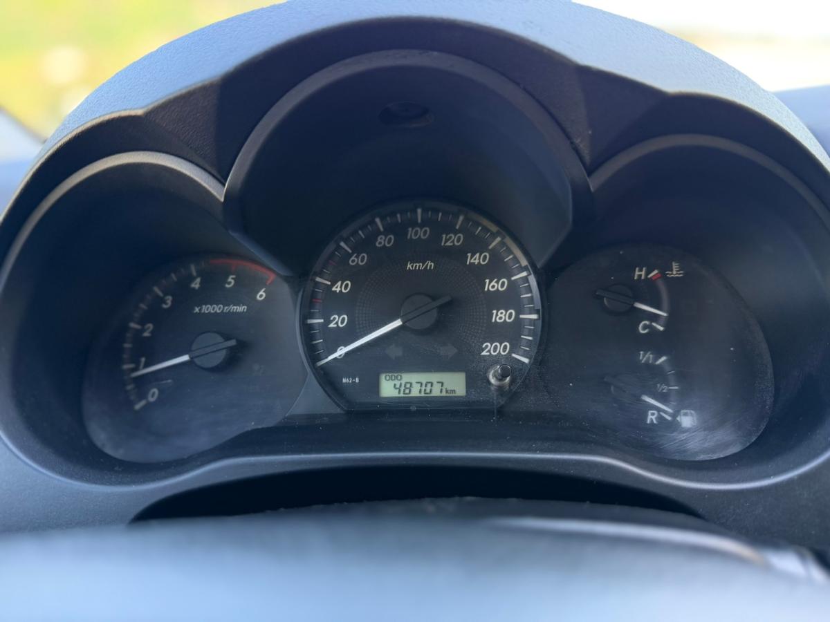 toyota-hilux-2015-diesel-2494cc
