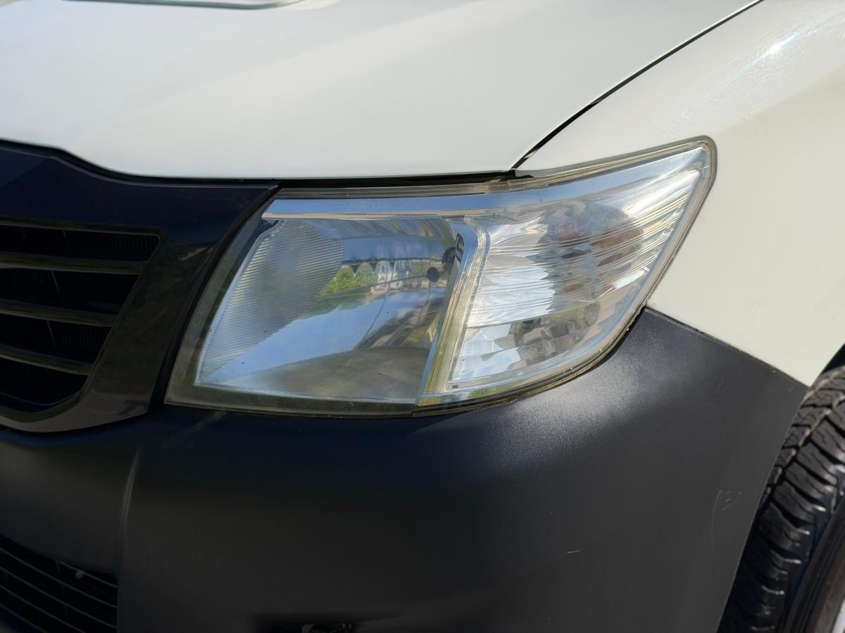 toyota-hilux-2015-diesel-2494cc