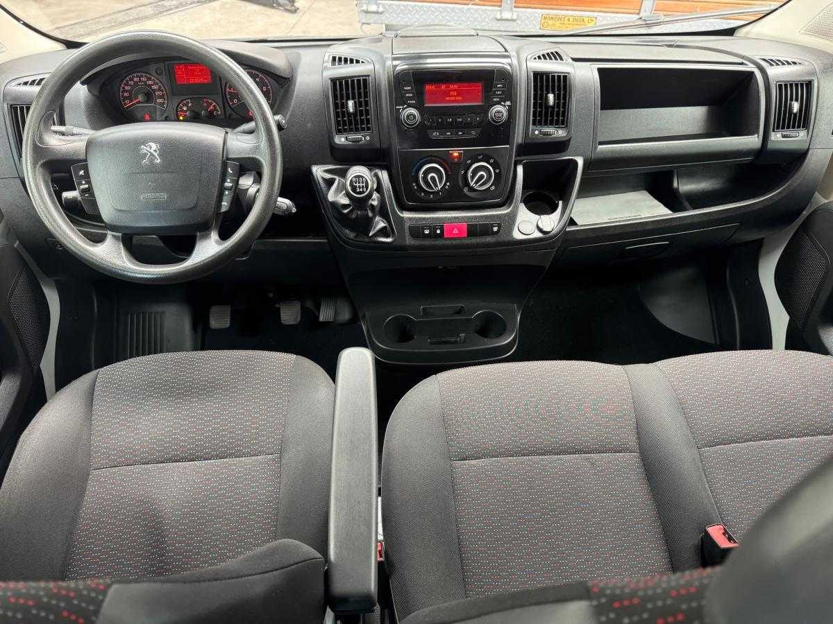 peugeot-boxer-2022-diesel-2184cc